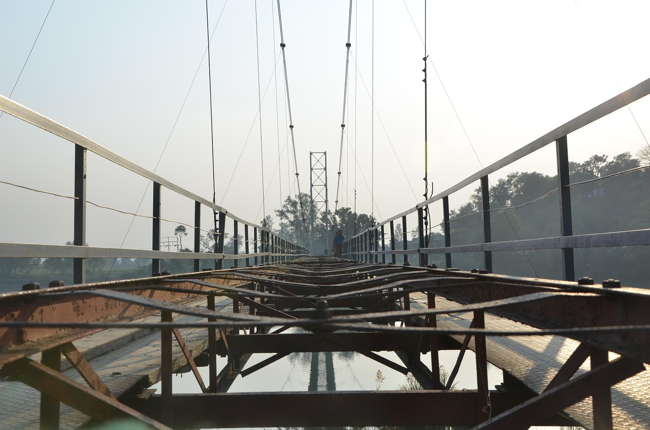 建筑钢材行情深度分析