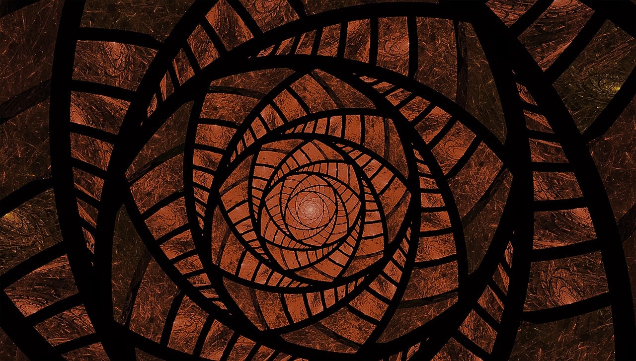 五月炭艺师探索炭艺术的新境界